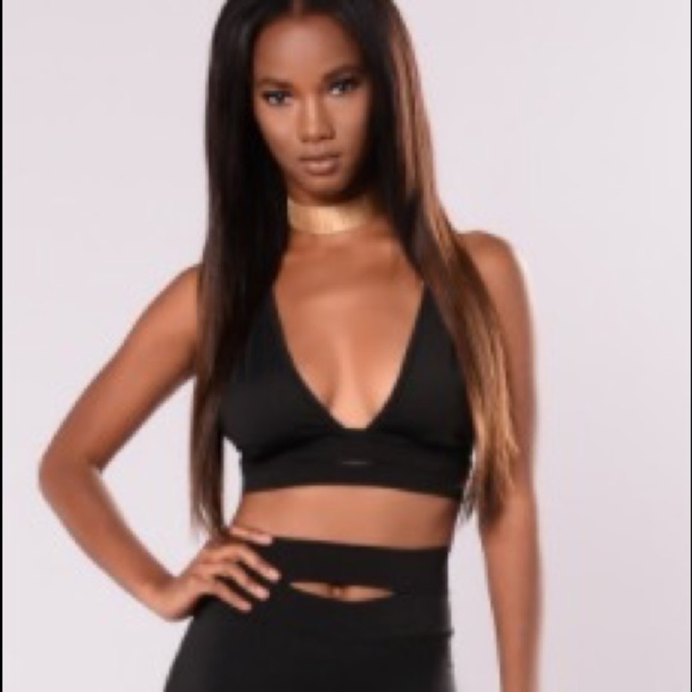 black Crop top bralette  Cute Brand New Top Med